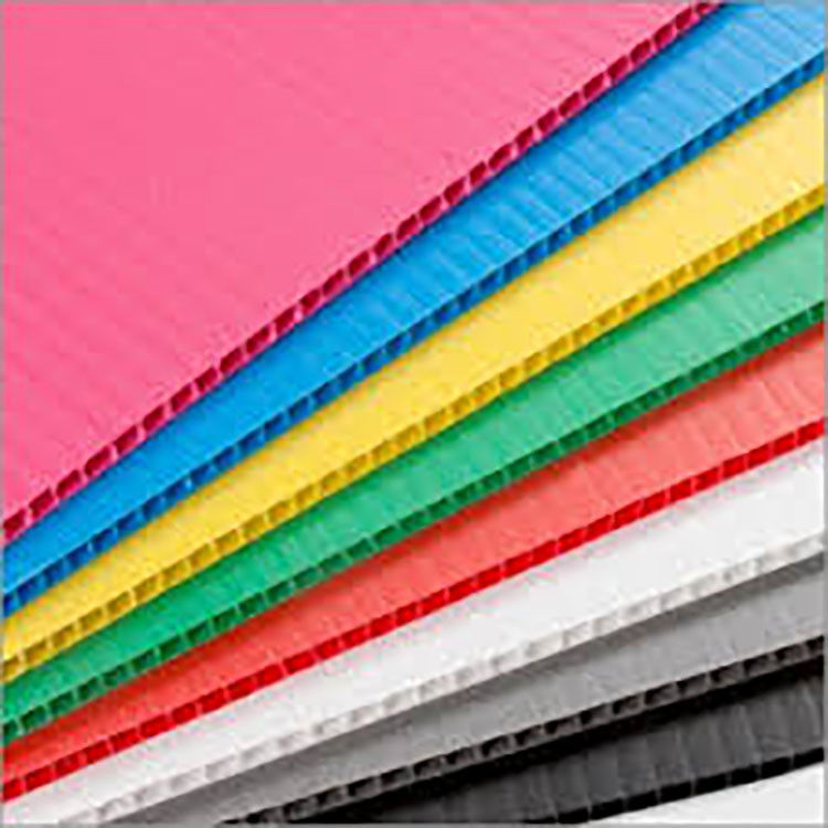 แผ่นพลาสติกลูกฟูกรีไซเคิลสีน้ำเงินแดง PP Corrugated Board 10 มม