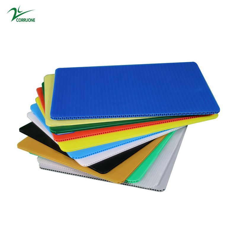 แผ่นลูกฟูก HDPE ทนไฟ Sunproof A4 Coroplast Sheets 4x8